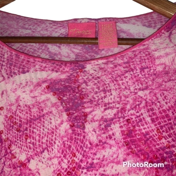 Pink Y2K Mesh Top - Picture 2 of 3